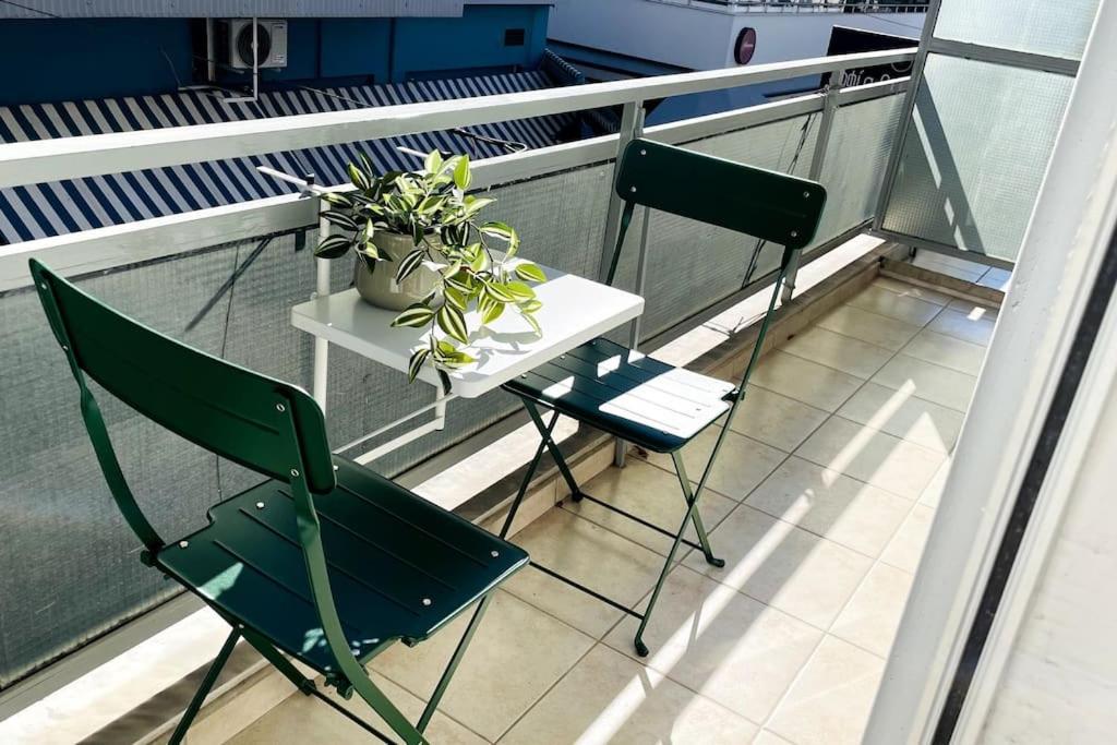 Cybele Apt Downtown Appartement Volos Buitenkant foto